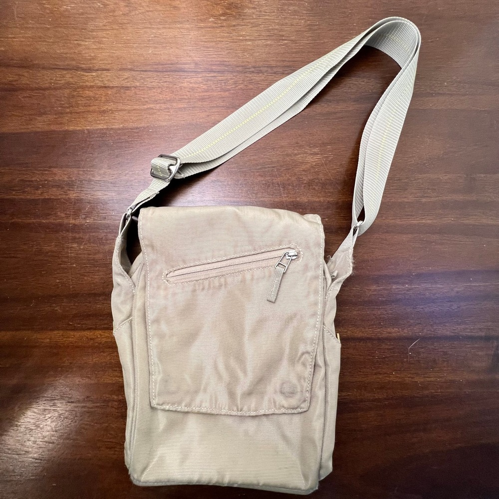 REI Cross Body Bag Satchel Medium Beige Camping Cargo Outdoors Travel Zip